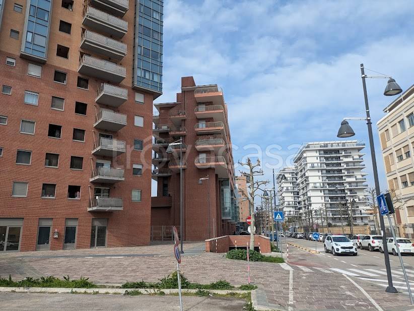 appartamento in vendita a Pescara in zona Porta Nuova