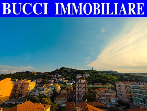 appartamento in vendita a Pescara in zona Castellammare