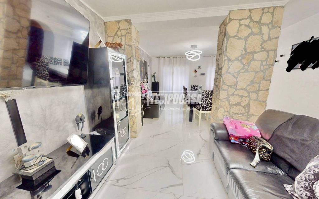 casa indipendente in vendita a Pescara in zona Madonna del Fuoco