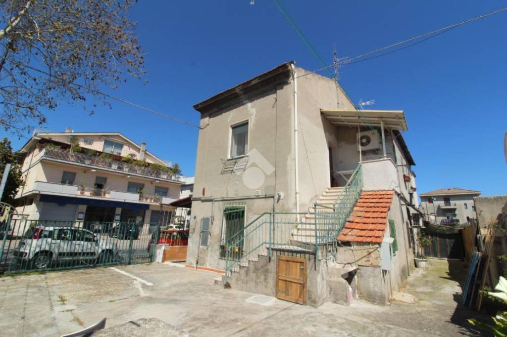 casa indipendente in vendita a Pescara in zona Madonna del Fuoco