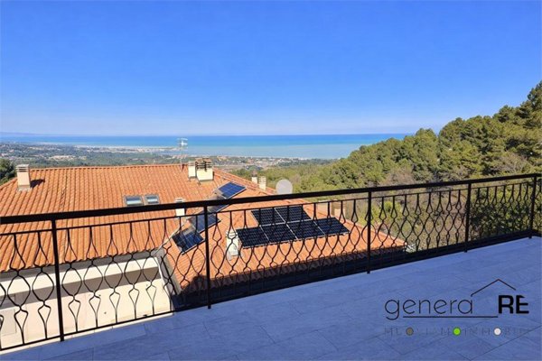 appartamento in vendita a Pescara in zona Centro Città