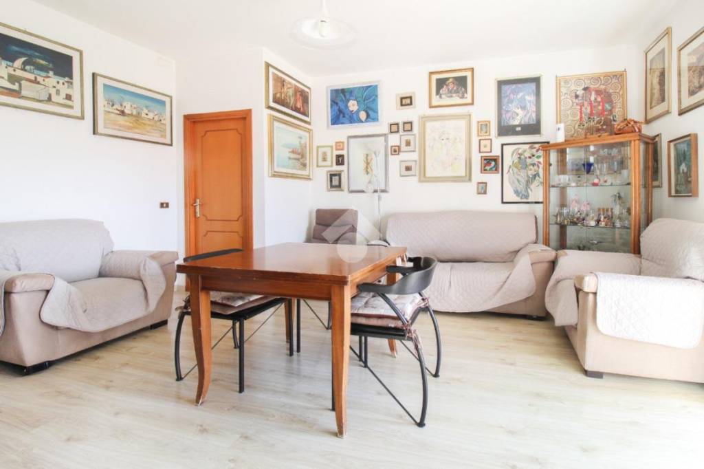 appartamento in vendita a Pescara in zona Colle Scorrano