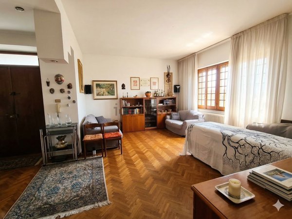 casa indipendente in vendita a Pescara