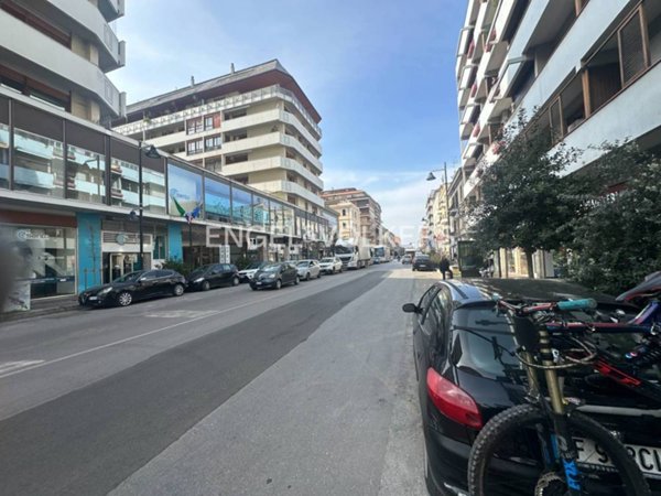 ufficio in vendita a Pescara in zona Centro Città