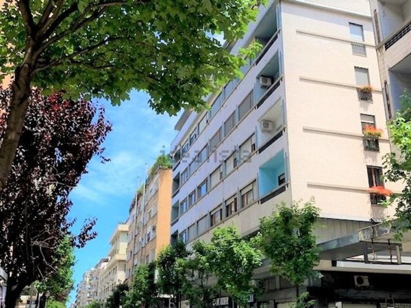 appartamento in vendita a Pescara in zona Centro Città