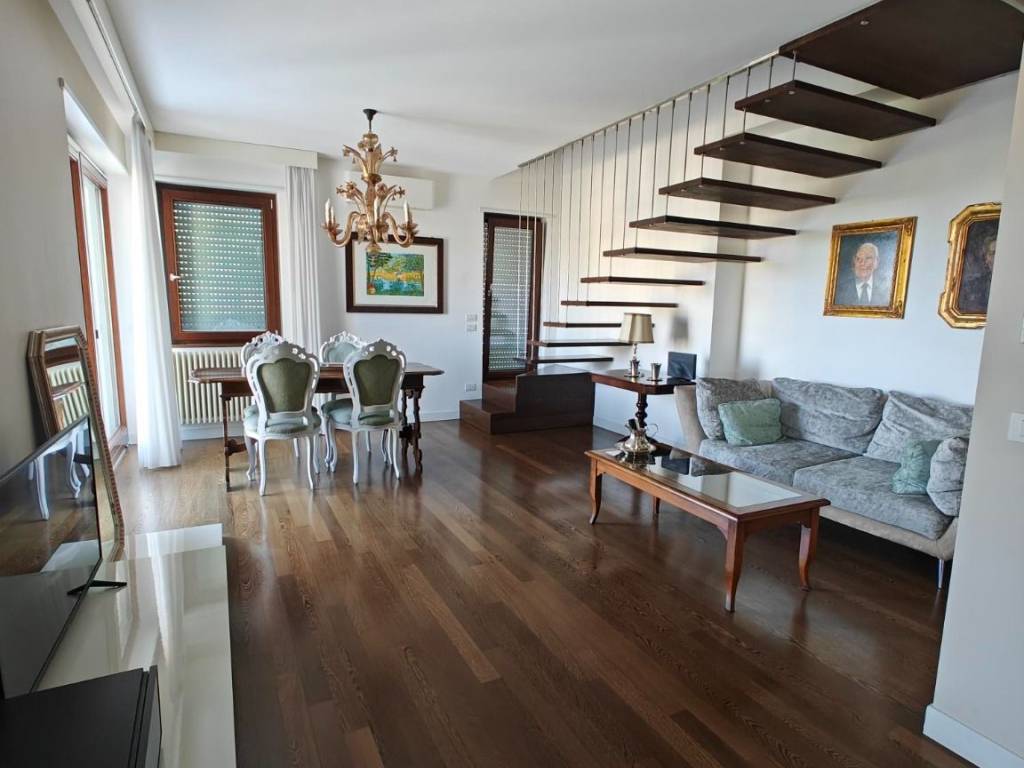 appartamento in vendita a Pescara