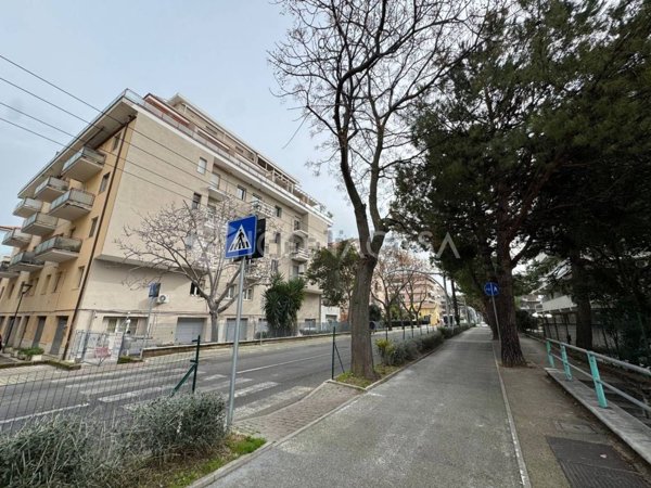 casa indipendente in vendita a Pescara