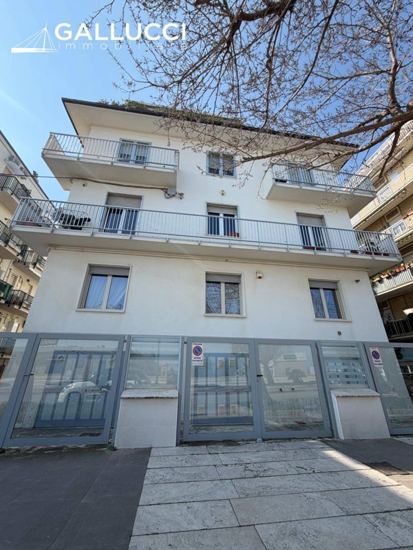 appartamento in vendita a Pescara in zona Centro Città