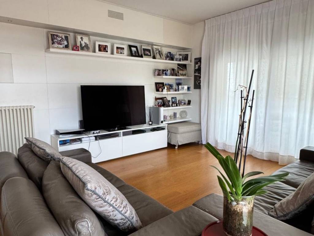 appartamento in vendita a Pescara in zona Castellammare