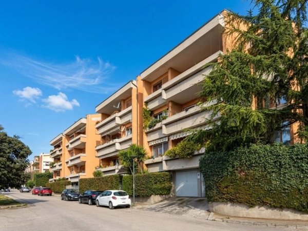 appartamento in vendita a Pescara in zona Ospedale