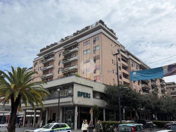 appartamento in vendita a Pescara in zona Centro Città