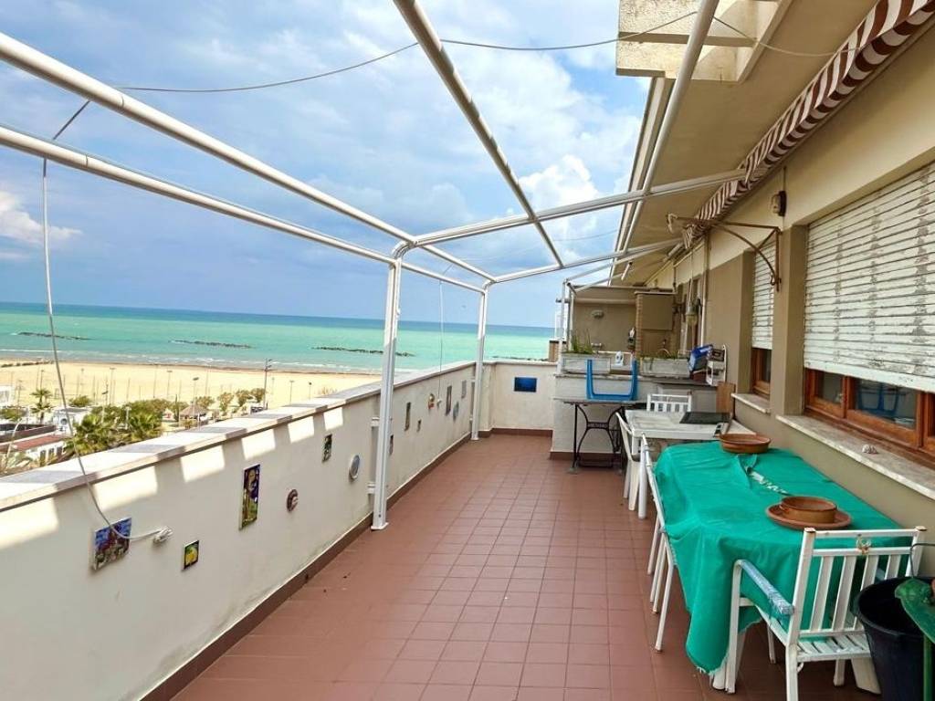 appartamento in vendita a Pescara in zona Centro Città