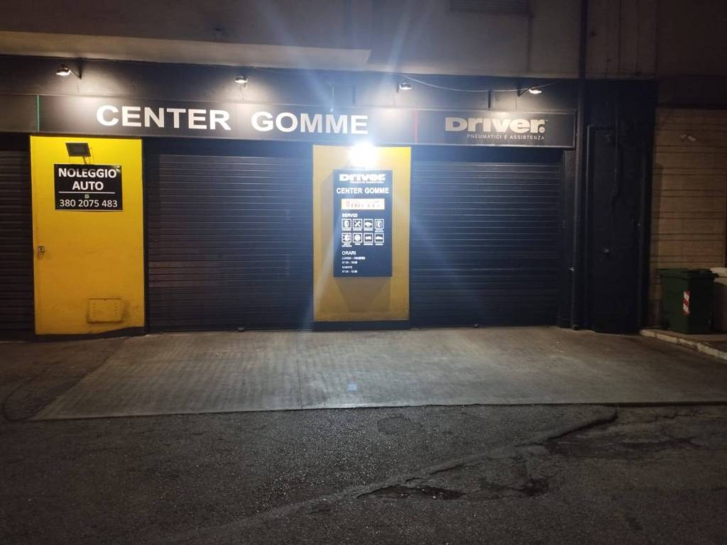 negozio in vendita a Pescara