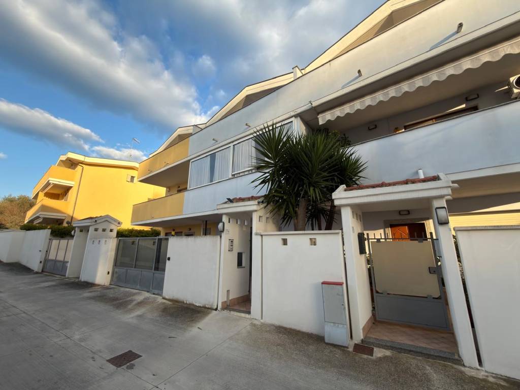 casa indipendente in vendita a Pescara in zona San Donato