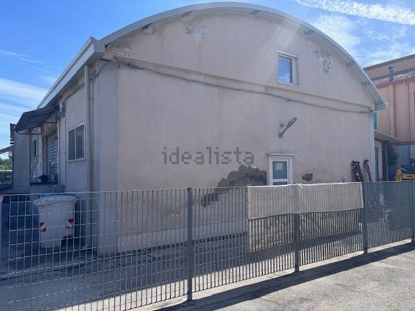 locale di sgombero in vendita a Pescara in zona San Donato
