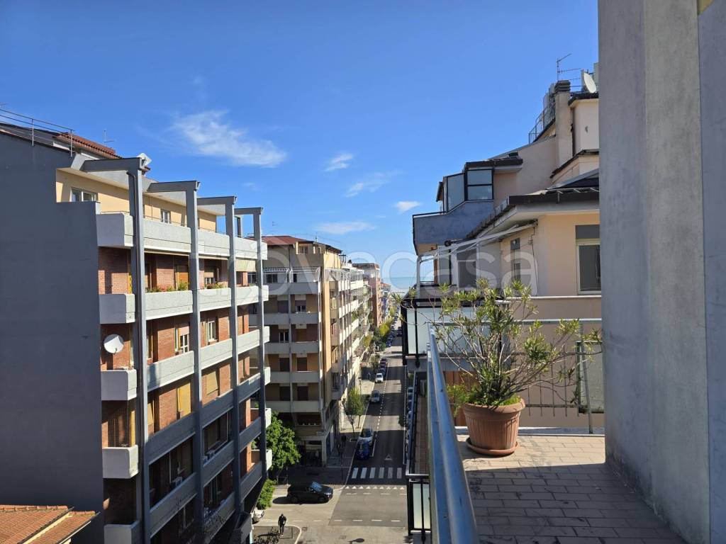 appartamento in vendita a Pescara in zona Centro Città