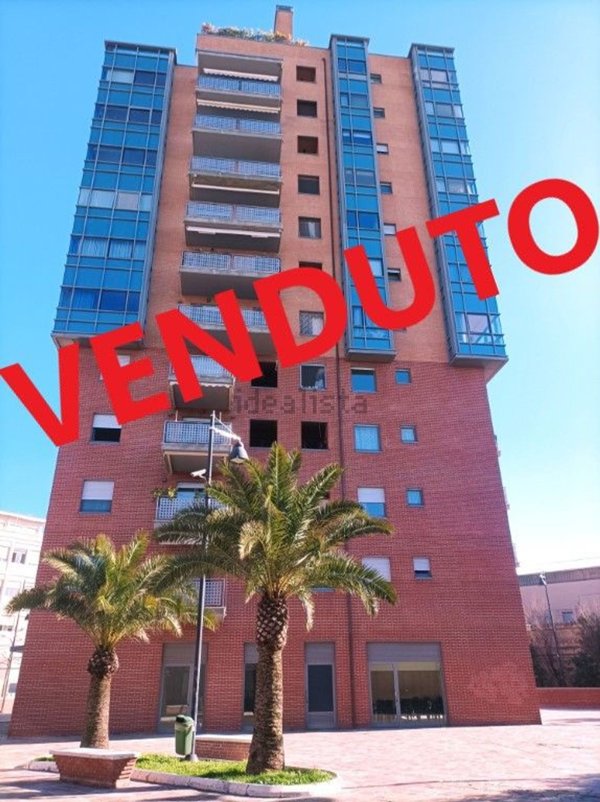 appartamento in vendita a Pescara in zona Porta Nuova
