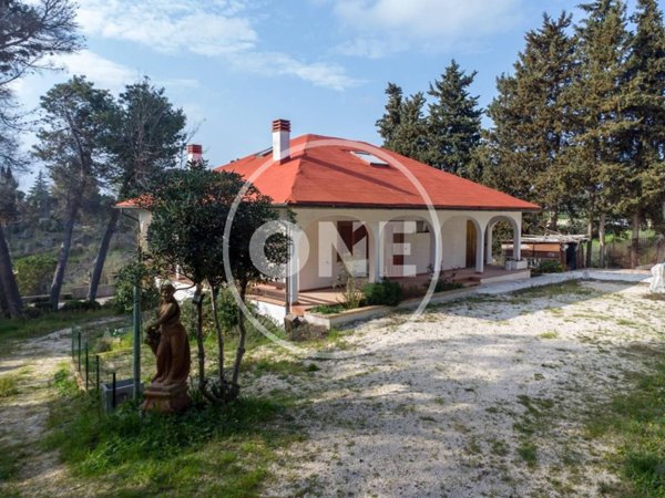 casa indipendente in vendita a Pescara in zona San Silvestro