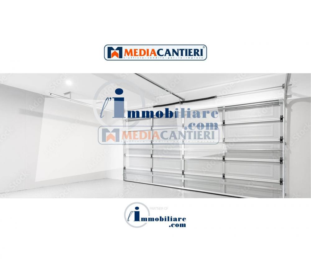 casa indipendente in vendita a Pescara in zona Porta Nuova