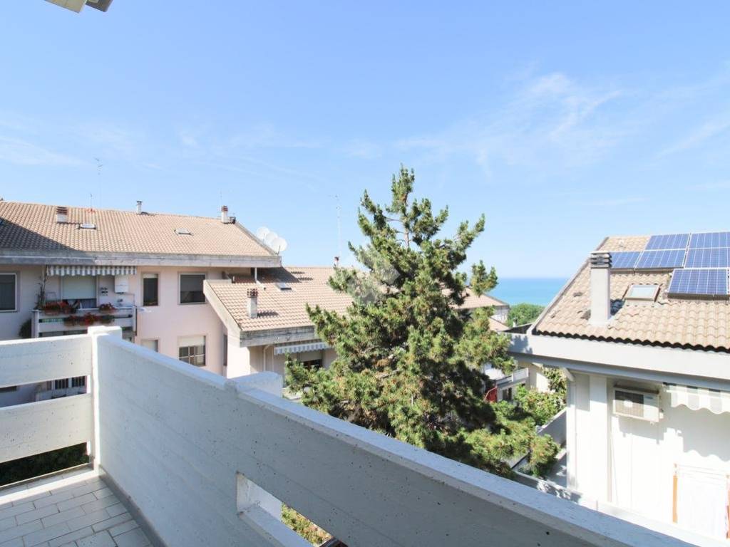 casa indipendente in vendita a Pescara in zona Ospedale