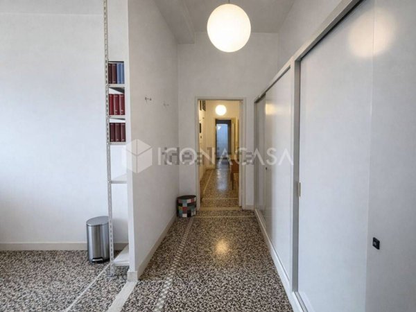 appartamento in vendita a Pescara in zona Porta Nuova