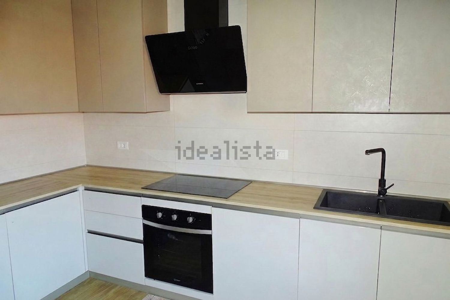 appartamento in vendita a Pescara in zona Porta Nuova
