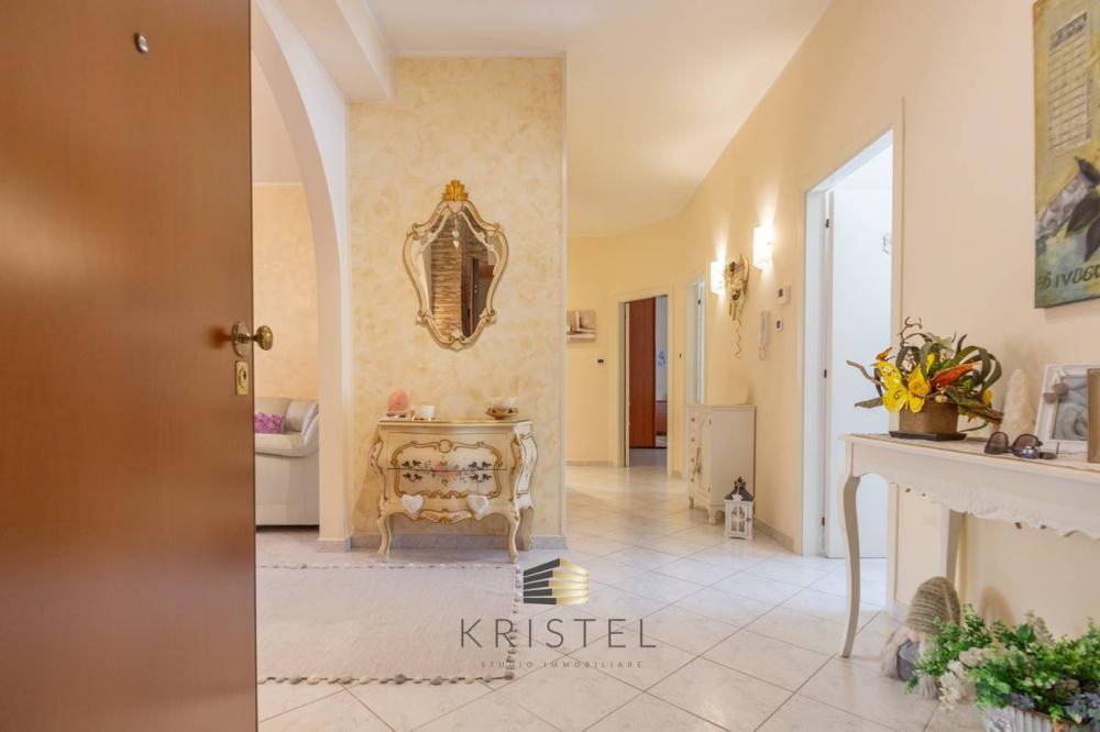 appartamento in vendita a Pescara in zona Centro Città