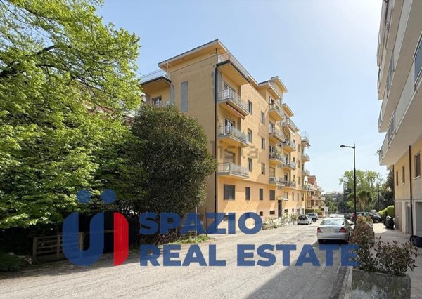 appartamento in vendita a Pescara