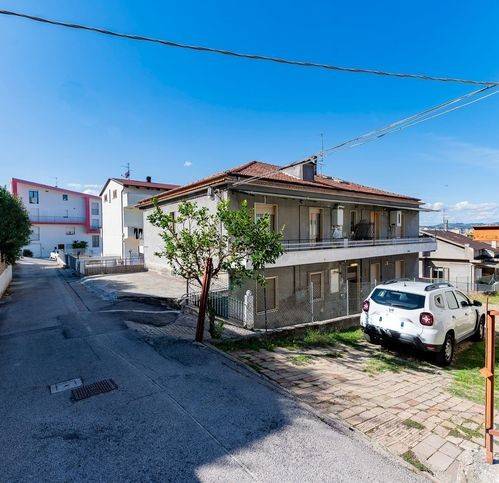 appartamento in vendita a Pescara in zona Fontanelle