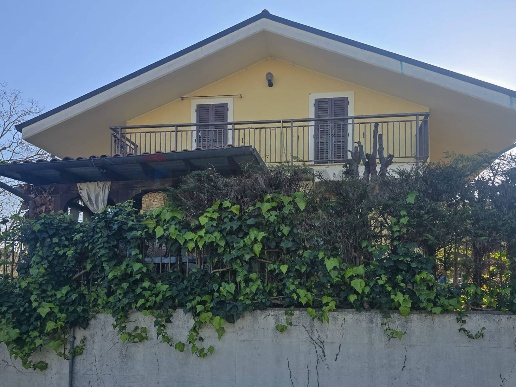 casa indipendente in vendita a Pescara in zona Pineta