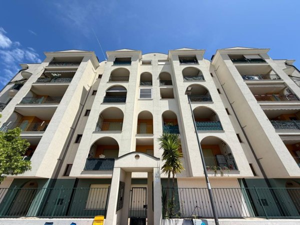 appartamento in vendita a Pescara in zona Madonna del Fuoco