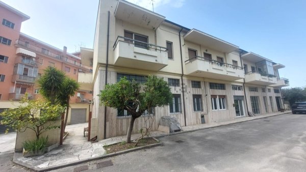 appartamento in vendita a Pescara in zona Stadio