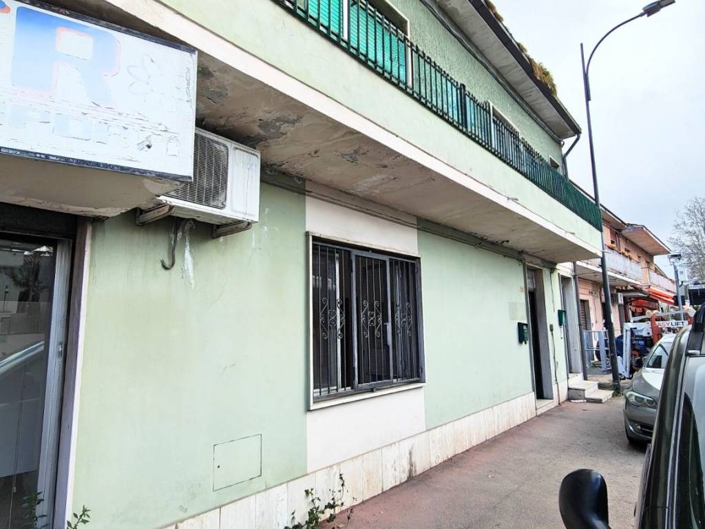 casa indipendente in vendita a Pescara