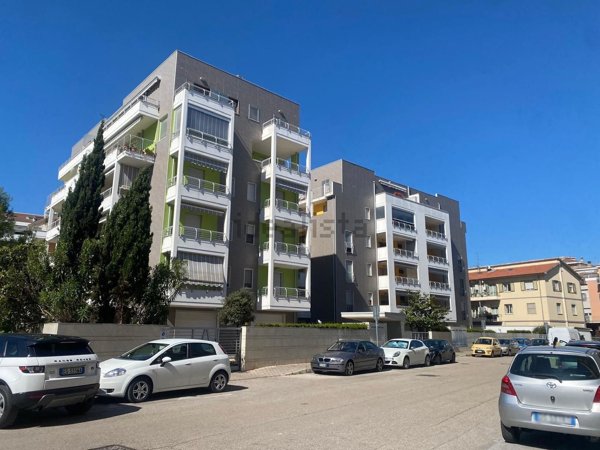 appartamento in vendita a Pescara in zona Porta Nuova