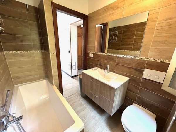 casa indipendente in vendita a Pescara