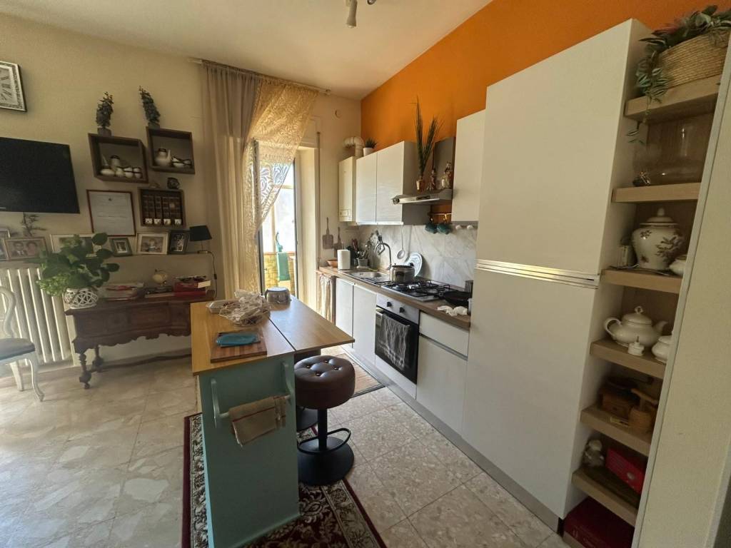 appartamento in vendita a Pescara in zona Castellammare