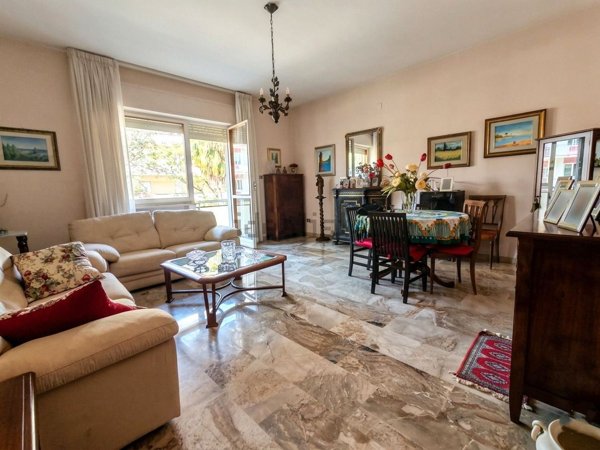 appartamento in vendita a Pescara in zona Castellammare