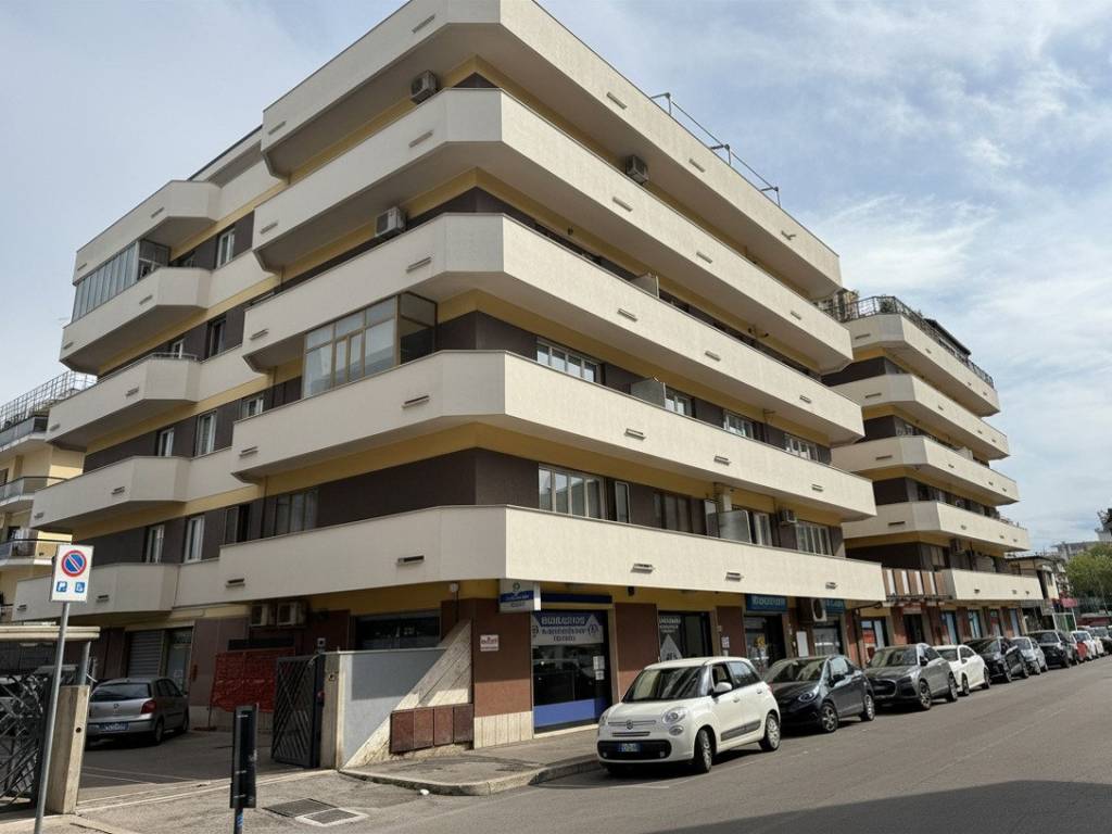 appartamento in vendita a Pescara in zona Stadio