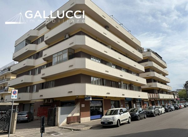appartamento in vendita a Pescara in zona Porta Nuova