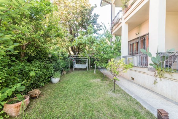 casa indipendente in vendita a Pescara