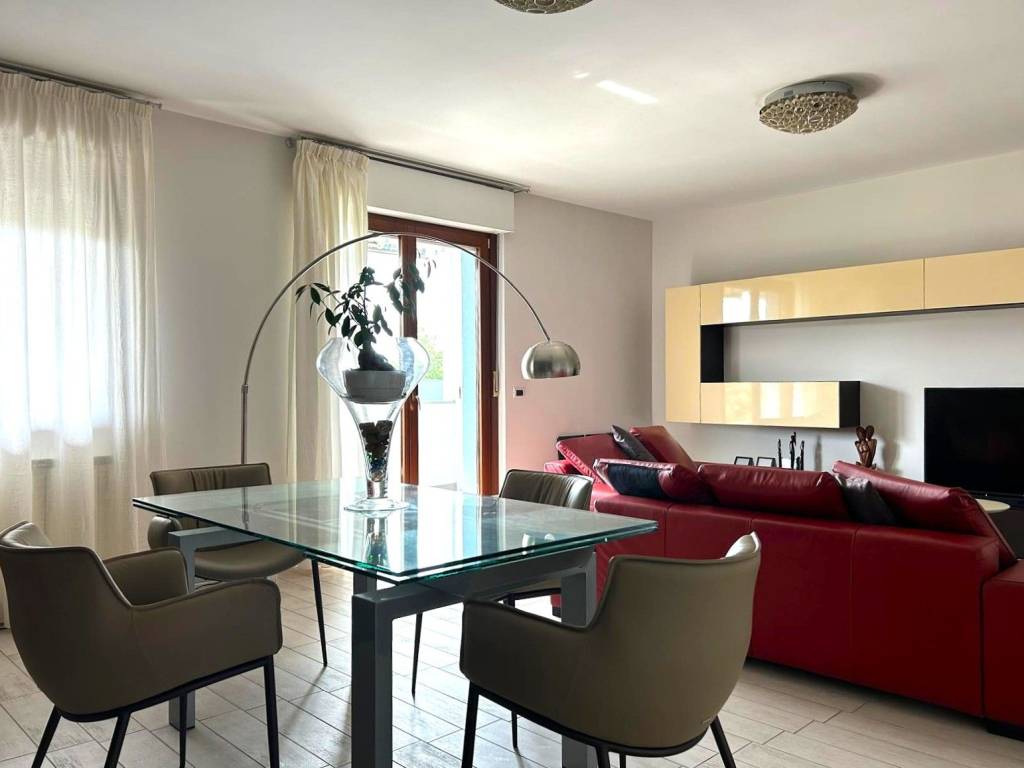 appartamento in vendita a Pescara in zona Centro Città