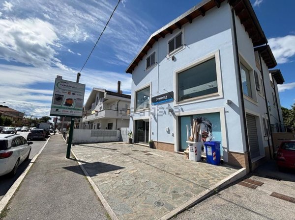 appartamento in vendita a Pescara in zona Castellammare
