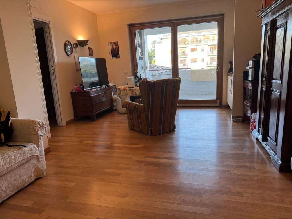 appartamento in vendita a Pescara