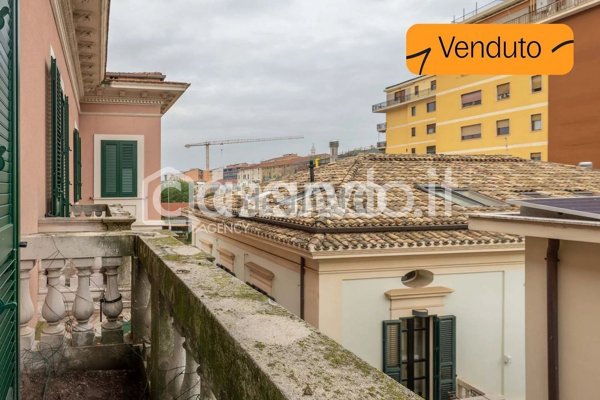 appartamento in vendita a Pescara in zona Centro Città
