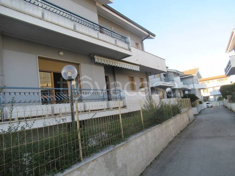 casa indipendente in vendita a Pescara in zona Ospedale