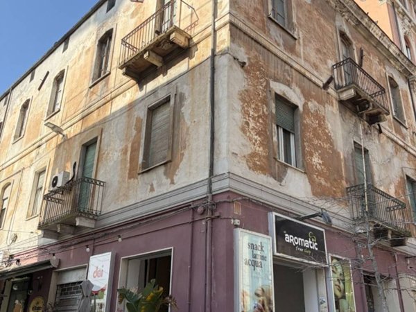 locale commerciale in vendita a Pescara