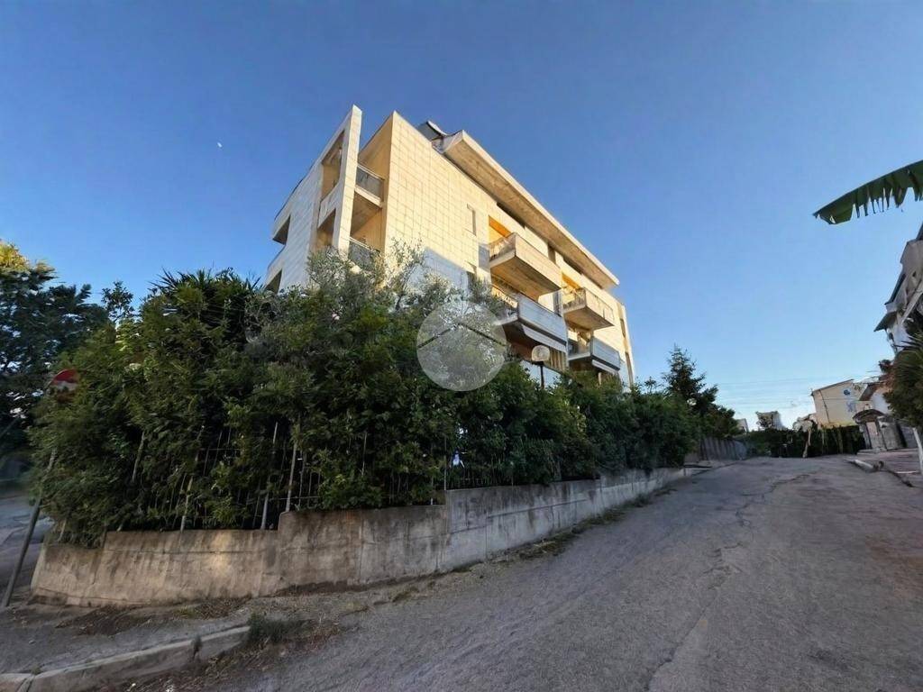 appartamento in vendita a Pescara in zona Fontanelle