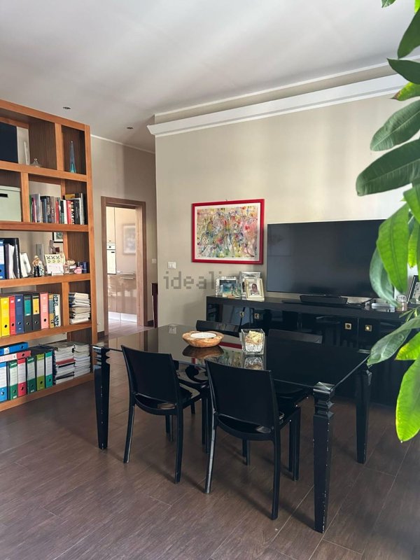 appartamento in vendita a Pescara in zona Porta Nuova