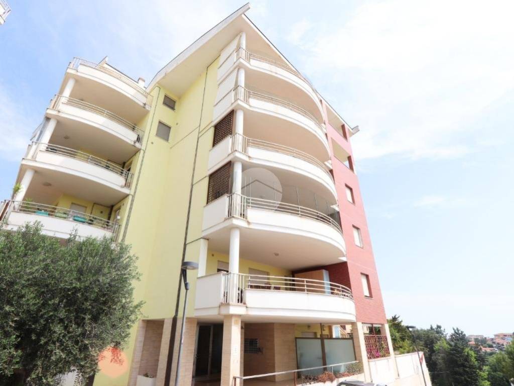 appartamento in vendita a Pescara in zona Colle Innamorati