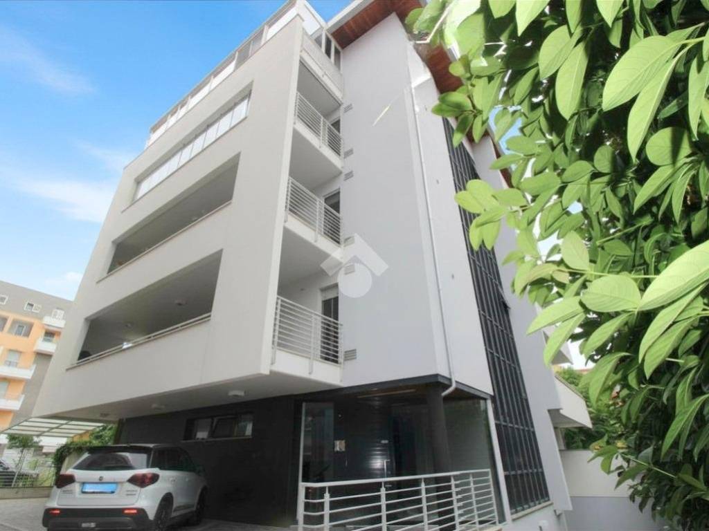 appartamento in vendita a Pescara in zona Porta Nuova